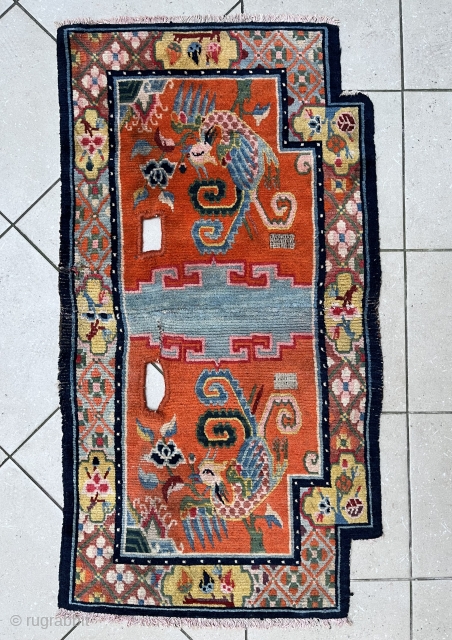 Antique Tibetan Saddle rug 1920
110x60                            