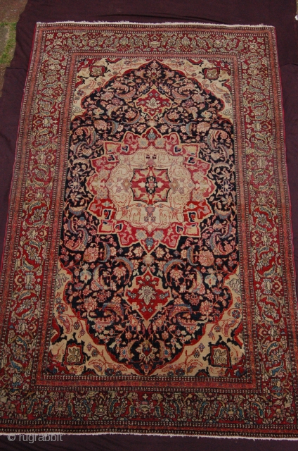 fine Antique  Najavabad (Moubarakeh), Isphahan area village rug 219 x 138 cm (7ft 4" x 4ft 7") 1st part 20th century. Condition: good, evenly medium to low pile, top and bottom  ...