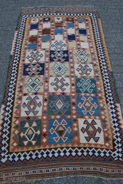 Antique tribal Qashqai kilim 262 x 134 cm (8ft 9" x 4ft 6") 2nd half 19th century. All natural dyes. Condition: (very) good, original sides complete and intact, both endings complete (minor  ...