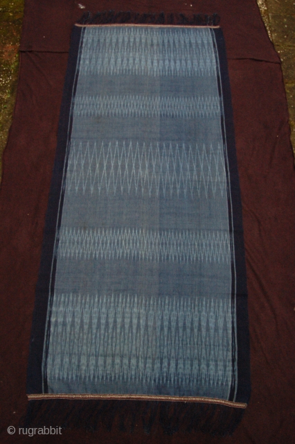 Superb Aristocrat's fine Indigo dyed Tobo Batak Ikat shoulder cloth 217 x 96 cm (7ft 3" x 3ft 2") (without fringes) Sumatra 1st half 20th century condition: very good, original sides intact,  ...