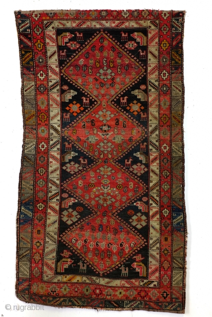 Fragment, Armenian, Karabach, Kaukasus, Antique 1900. 
180 x 100 Cm. 6 ft. x 3.3 ft. 

€ 150,00 plus sending. 

             