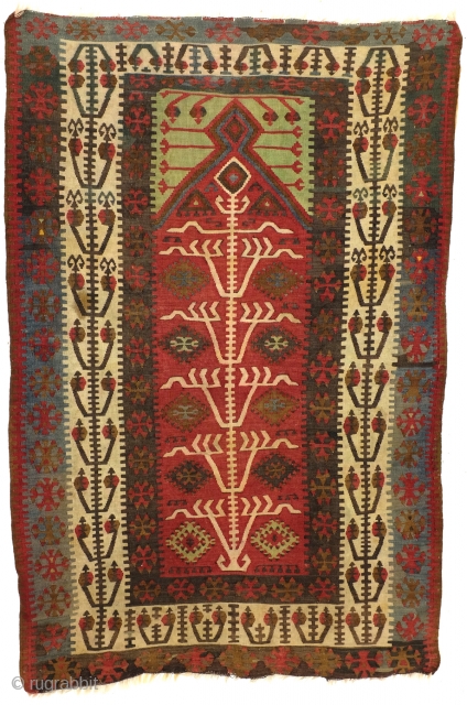 Kilim Konya, Obruk, Prayer Rug, ca 1890. 
103 x 152 Cm. 3.4 ft. x 5 ft. 
                