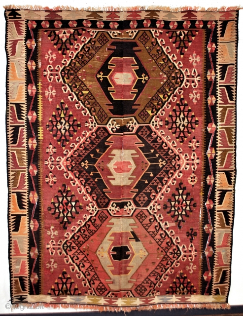 Dowry kilim, Hotamis, Konya region. Antique. 
Both families from bride and groom made their part. 
260 x 173 Cm              