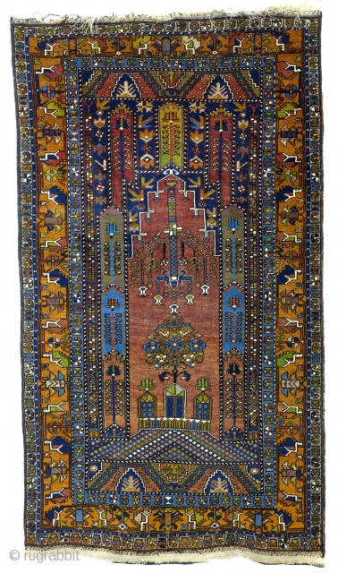 Yahyahli, prayer rug, Anatolia, early 20th century. 
Great colors! Nice abrash. Wool on wool, warp white wool. 
230 x 128 cm. 7.6 ft. x 4.2 ft. 

      