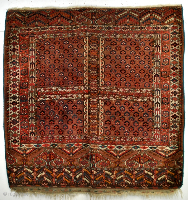 Turkmen Hatchlou, 172 x 165 Cms. 
                          