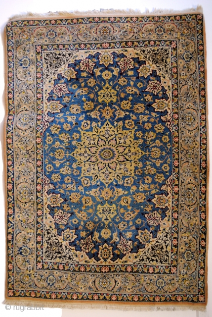 Isfahan, wool with silk knotted on cotton, 1000.000 knots per sq. M. 
235 x 160 Cm. 7.8 ft. x 5.3 ft. 
Beautiful silky shine, specially in the dark blue. 
In great condition.  ...