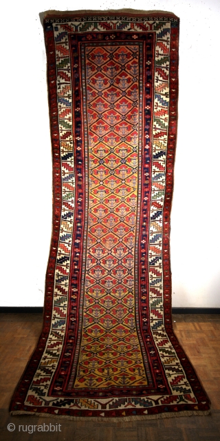Meshkin, Prov. Ardebil, South Caucasus. 
Late 19th century. 
size 365 x 115 Cm. 
Headings and borders ok. 
Great natural colors.             