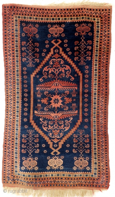 Yagdcibedir, 

west Anatolia, often mistaken as Balouch or Turkman. 200 x 100 cm. 
Collectable. The legend tells that there was long time ago a man who's name was Yagcibedir... 
He bought and  ...