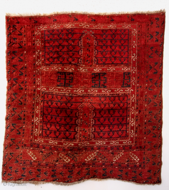 Antique Turkmen Engsi Hatchlou, 180 x 165 Cms. 
Headings and sides intact and original. 
Curled leave pattern. 
               