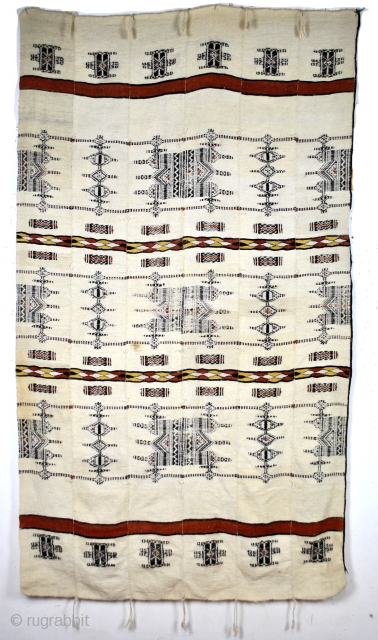 Fulani - Hausa blanket, wool, flatweave, 230 x 130 Cm. 
Burkina Faso or Mali. Largest nomad people in the world. 


            