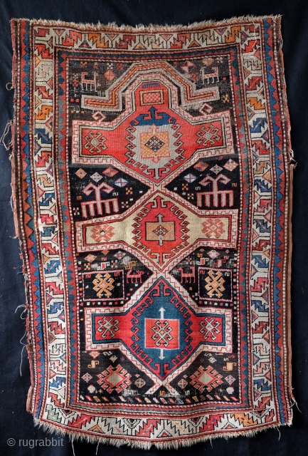 Bordjalou Kazak, prayer rug, 1910 - 1920. my est. 
corroding in the black wool. 
wear in the borders and headings. 
as is. 
          