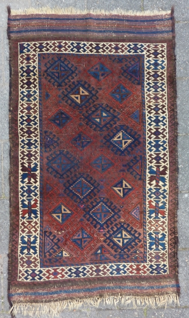 Baluch rug 152 x 89 cm., ca. 1900.                         