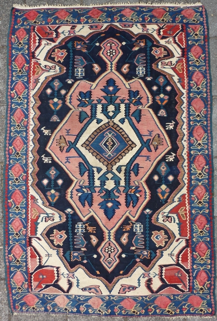 Antique Senneh/Bidjar Kilim 161 x 108 cm., 5' 3" x 3' 6".                     