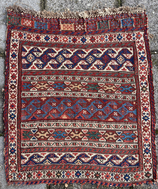 Antique Shahsavan sumakh Bag front, 64 x 56 cm., ca.1900, all natural dyes, good condition without repairs.                