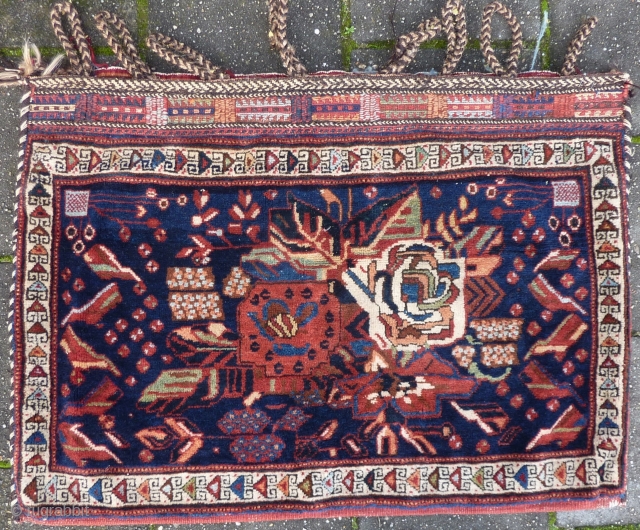 Afshar complete bag, excellent pile and condition, 65 x 93 cm.                      