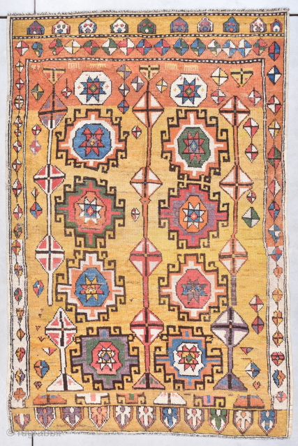 This early 18th century possibly mid-17th century Konya antique rug #7806is incredibly beautiful and certainly belongs in any museum. It measures 4’5” X 6’8” (137 x 207 cm).  It has a  ...