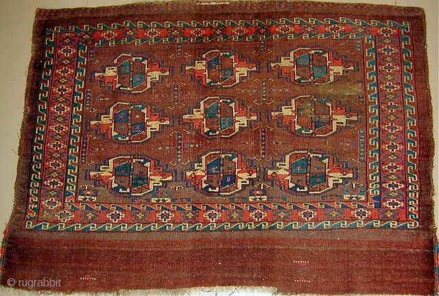 Yomud Chuval showing two completely different minor guls,
early 19th.Cent.,2'8'' x 3'7''.                      