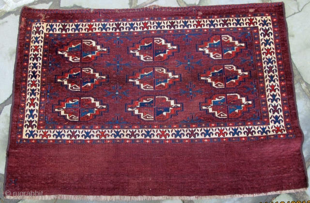 Yomud Chuval, finely woven, early 19th. century, 45" X 30"[114 X 0.76cm]                     