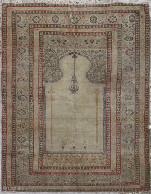 Antique Turkish Ghiordes rug,

	
Age:Antique,
Origin: Turkish,
City/Village: 	Ghiordes,
Size cm: 	180 x 140
Size ft: 	6'0 x 4'8
Code No: 	R5843
Availability: 	In Stock,
This rug is over hundred years old and some Small Repairs in the side Border 