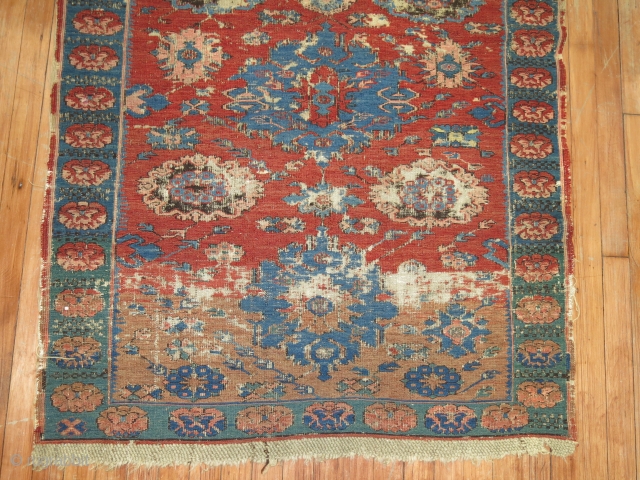 Antique Zeychour Kuba Soumac.  Size 3'10''x4'11''.  Worn condition...  Nice Abrash. 
 Nice character.                 