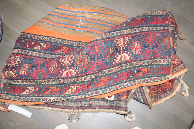 2 complete soumac bags in excellent condition. Measures 2'x4'