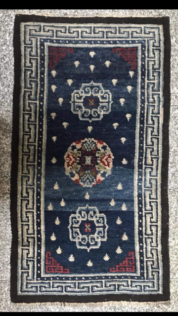Mid 19thC Tibetan rug
No repair                            
