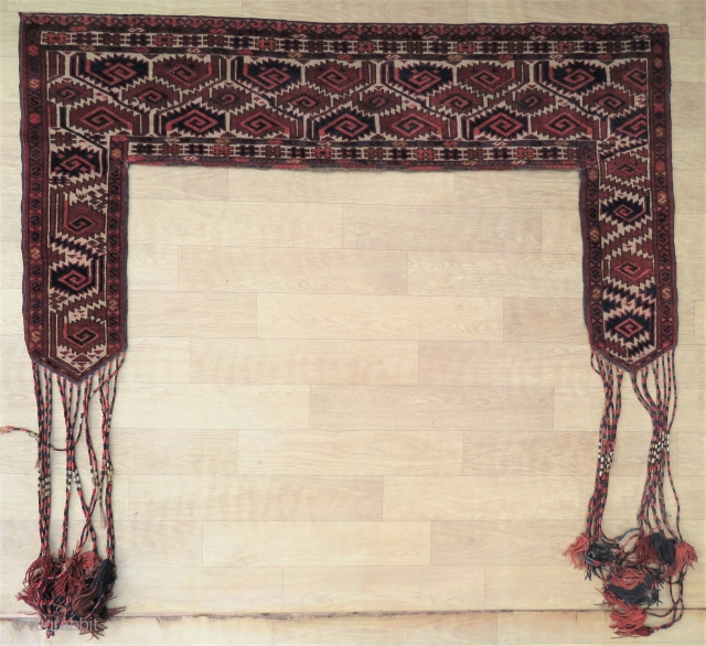 Turkoman Kapunulk all original very nice colors , very good condition and size 1,44x80 cm without tassel Circa 1900              