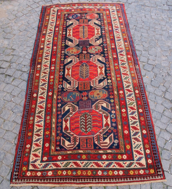 Caucasian Lenkoren rug, restored condition, full pile, all original.
Circa 1910-15.
Size: 2,80 x 1,34 cm // 9 ft 3 in X 4 ft 5 in         