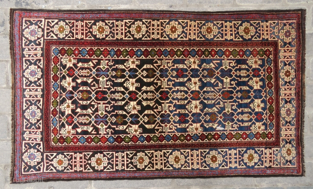 Caucassian Shirvan Konagent wonderful colors and excellent condition all original size 1,78x1,03 cm Circa 1900                  