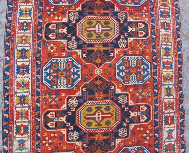 Caucasian Konakent Shirvan excellent condition very nice colors and size 2,05x1,34 cm (81 X 53  inches ) Circa 1900             