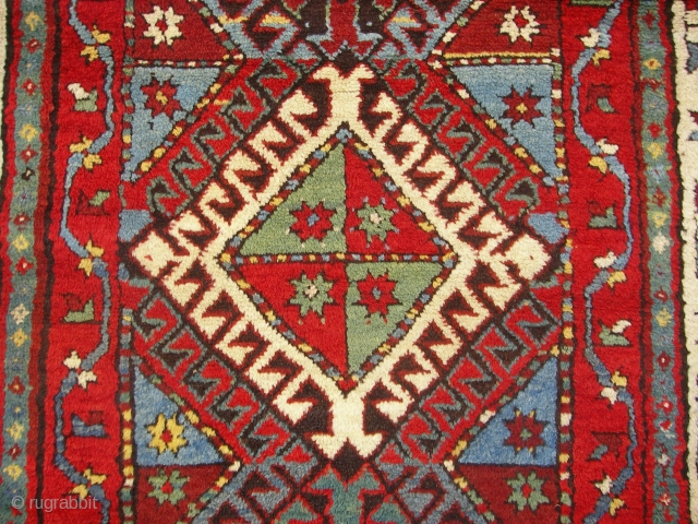 Antique Talish rug Wonderful colors and excellent condition Wool & Wool all orginal size 2,08 x 1,20 cm Since 1900             