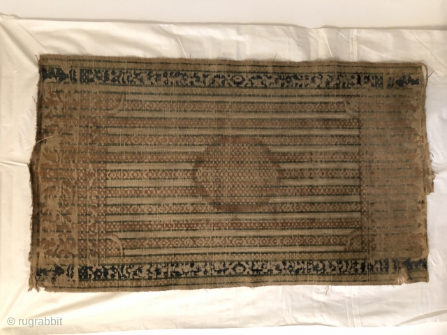 Antique textile, 60x107cm
?                              