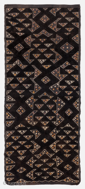 Shoowa Raffia textile, Zaire,  mid-20th century, Great condition, Size: 120 x 51 cm.                   