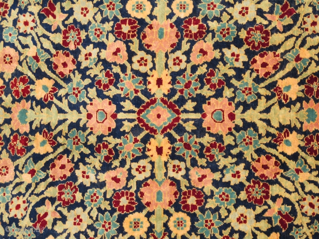 Hereke silk, mid 20th century, Mint condition,Very fine knotted, Great colors, Size: 88 x 60 cm. 35" x 24" inch.             