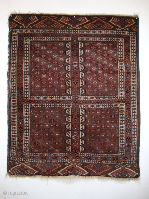 Yomud Ensi, 19th century, Fine quality with natural colours, Original condition, Not restored, Size: 150 x 120 cm / 4.9 x 3.9 feet.          