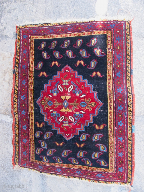 Rare afscgar small rug. Around 1900. Ca.65x50cm. As found.                        