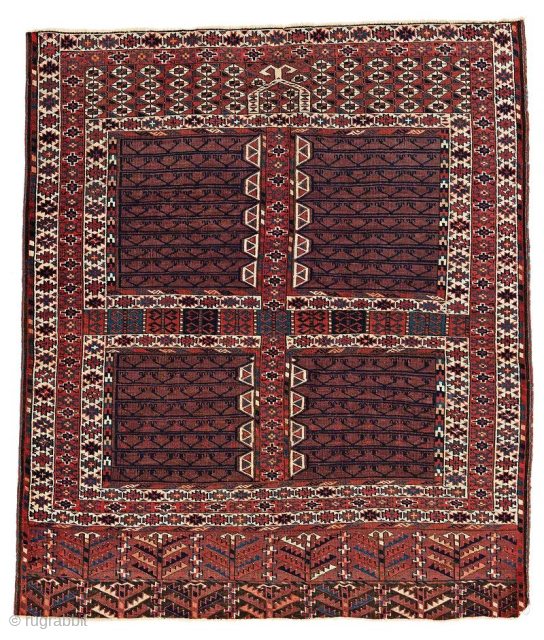 Yomud Ensi
156 x 133 cm (5' 1" x 4' 4")
Turkmenistan, second half 19th century
Condition: good, low pile,
Warp: wool, weft: wool, pile: wool


salihunal@msn.com           