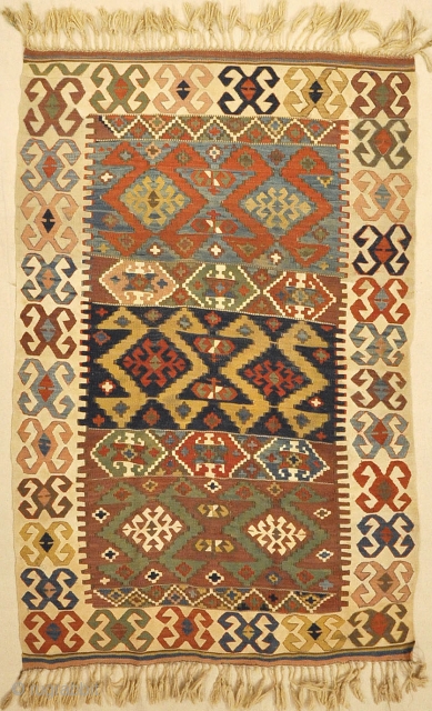 Fine Turkish Anatolia kilim from Late 19th Century
3'2" x 4'9"                       