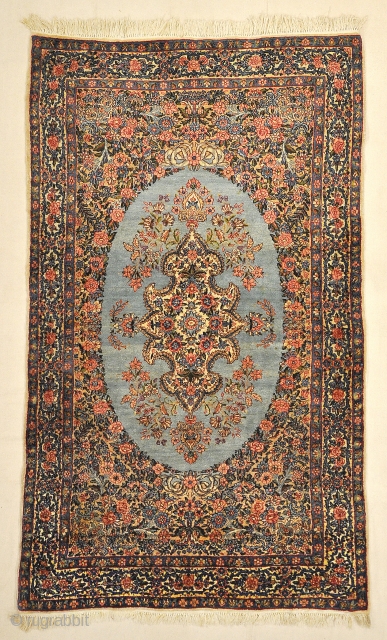 Antique Persian Kerman Rug

4'9" x 6'7"                           