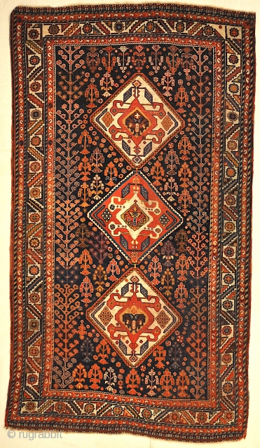 Antique Persian Qashqai 19th Century rug are beautiful and intricate, Tribal pile rugs. They get their name from Persian nomadic tribes that have lived in what is now southwest Iran for centuries.

4’5″  ...