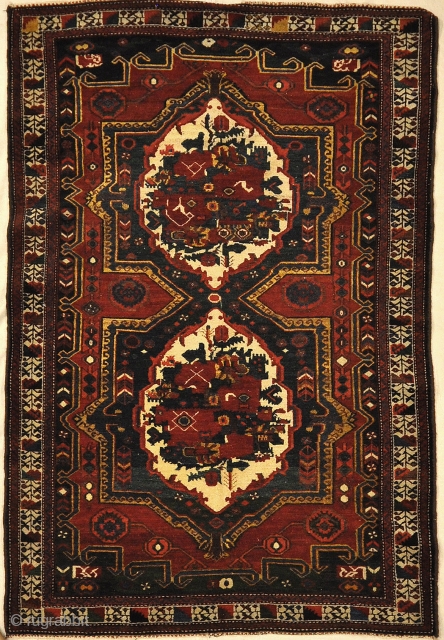 Antique Armenian Gole Farangi Bakhtiari Rug
5′ x 7’7″                         