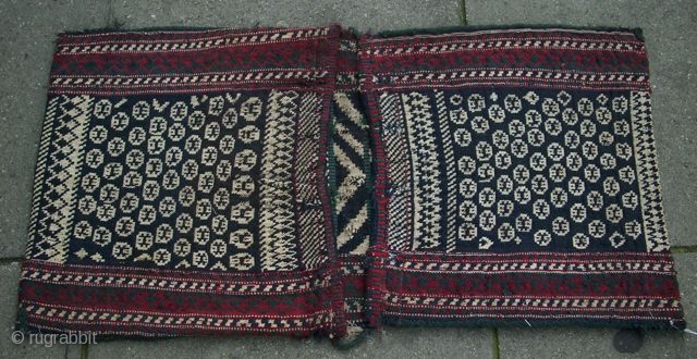 Qaschgai double bag, with a nice back design                         