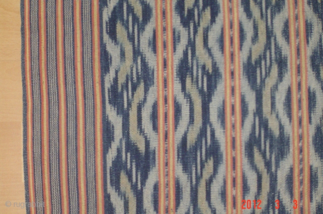 indonesian? south Persian? shawl/ikat
220cmx126cm
Pazyryk antique amsterdam                           