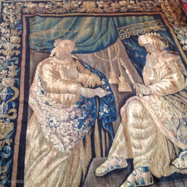 18e century flamish tapestry/ Brussels 
267cmx192cm                           