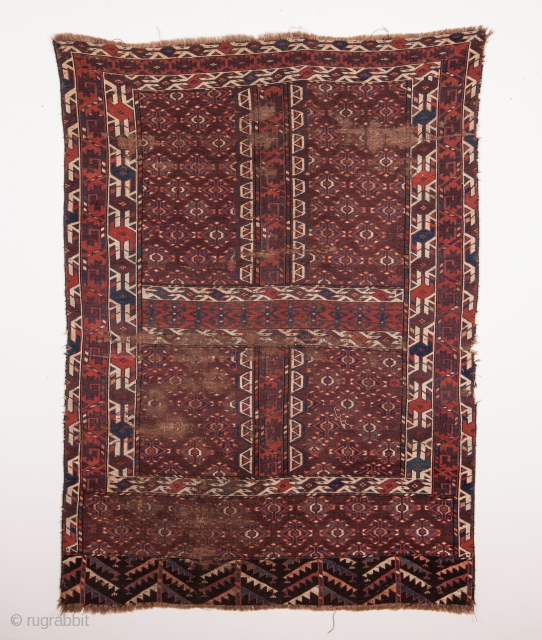 Turkmen Yomd Ensi 121 x 168 cm / 3'9'' x 5'3''                      