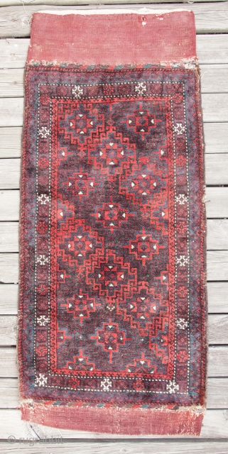 Baluch Balisth 122 x 63 cm / 4'0'' x 2'0''                       