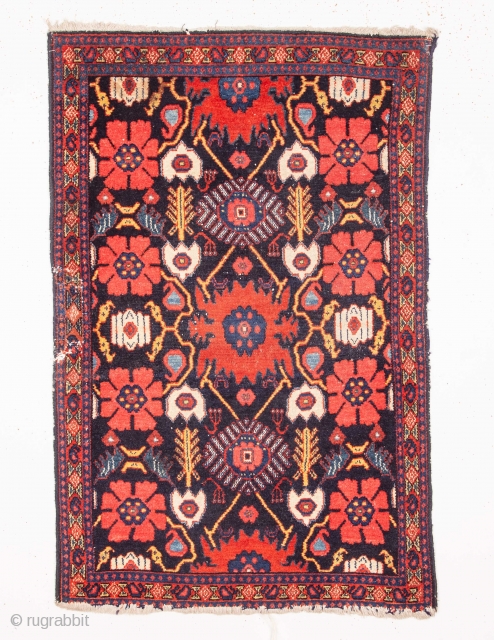 Senneh Small Rug 
62 x 96 cm / 24.41 x 37.8 IN.
                     