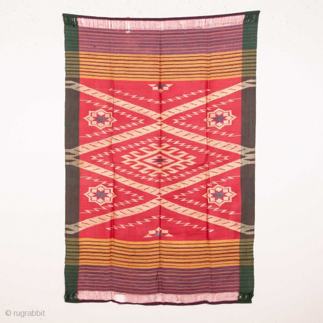 Syrian Silk Textile
99 x 145 cm/ 38.9 x 57.0 IN                       