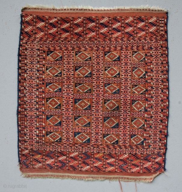 Turkmen Tekke Wedding Rug 90 x 80 cm                         