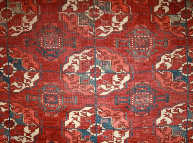 Early tekke main carpet, with two different border drawing, three greens inside and huge diamonds, size: 257x200 cm               